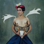 Diana Blok 'Felix de Rooy incorporates Frida Kahlo', 1997.© Diana Blok.